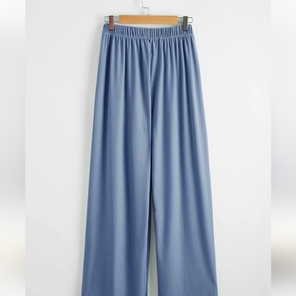 Black wide leg pants - Picture 4 of 11